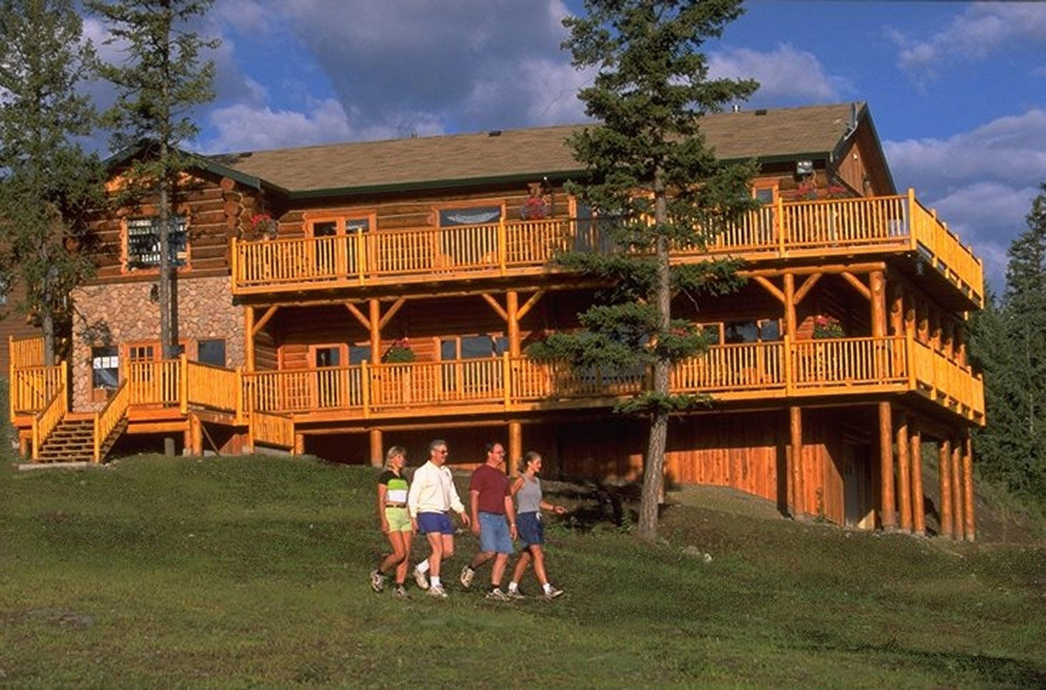 Spruce Hill Resort & Spa 108 Mile Ranch Extérieur photo