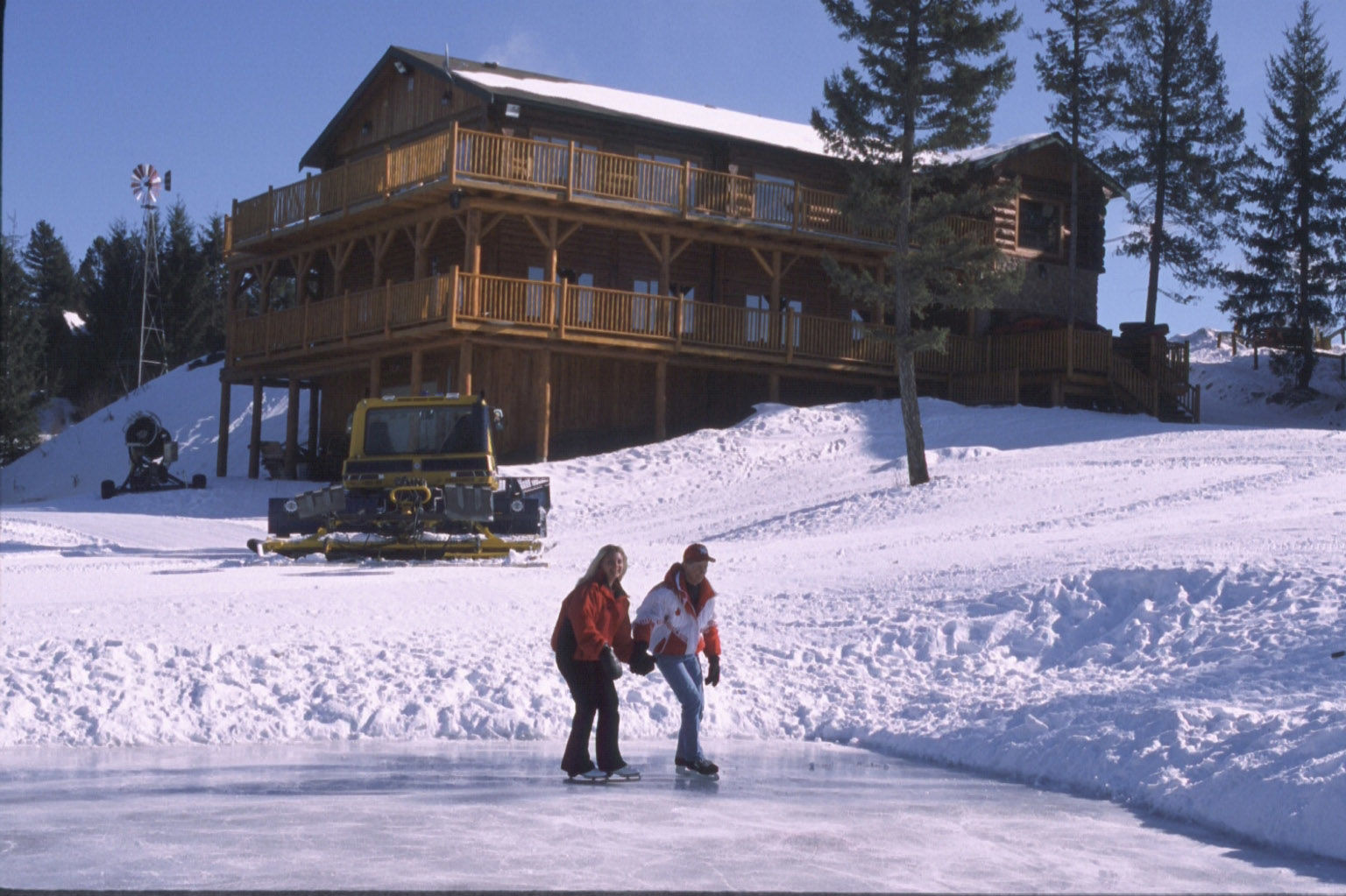 Spruce Hill Resort & Spa 108 Mile Ranch Extérieur photo
